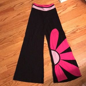 Margarita yoga pants.